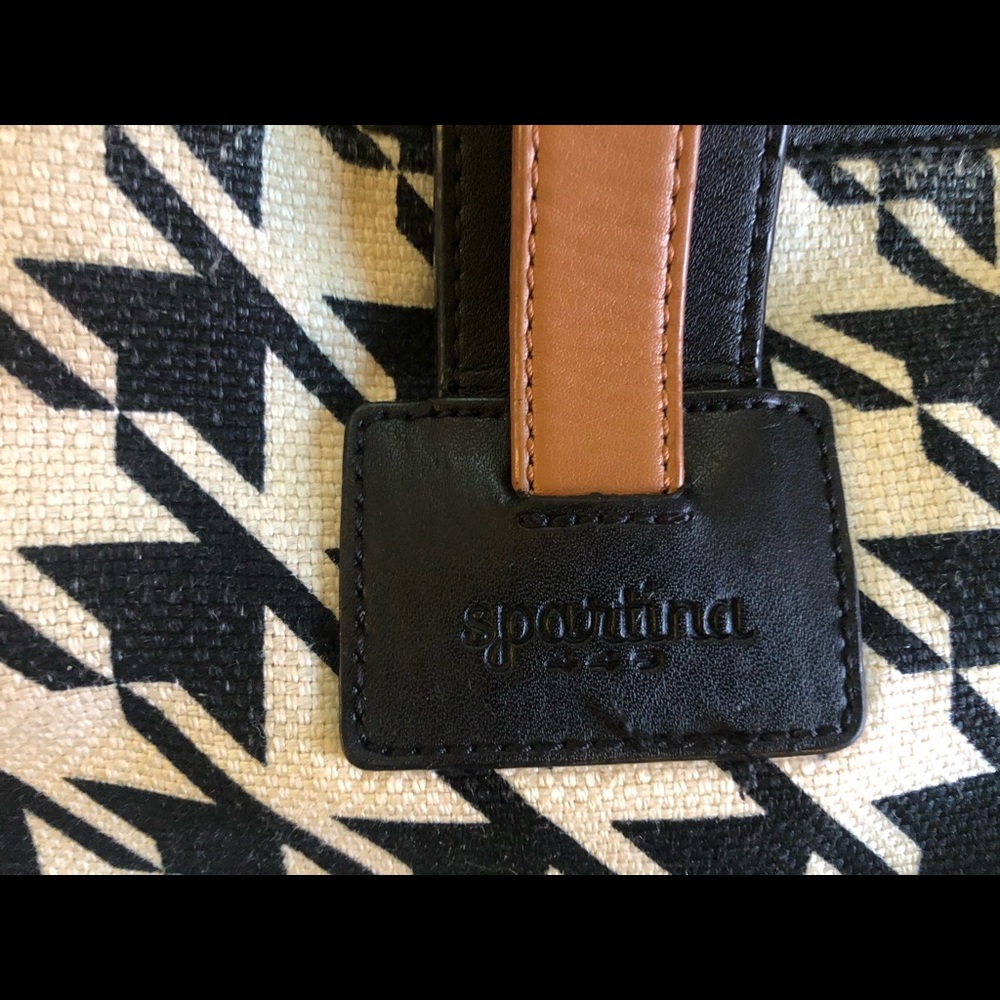 Houndstooth Purse Used - Picture 5 of 5
